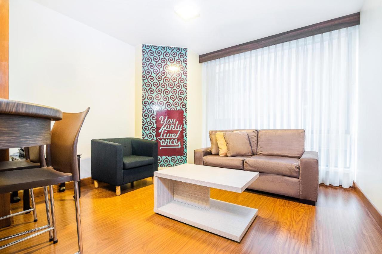 Lloyds Apartasuites Parque 93 Bogotá Esterno foto