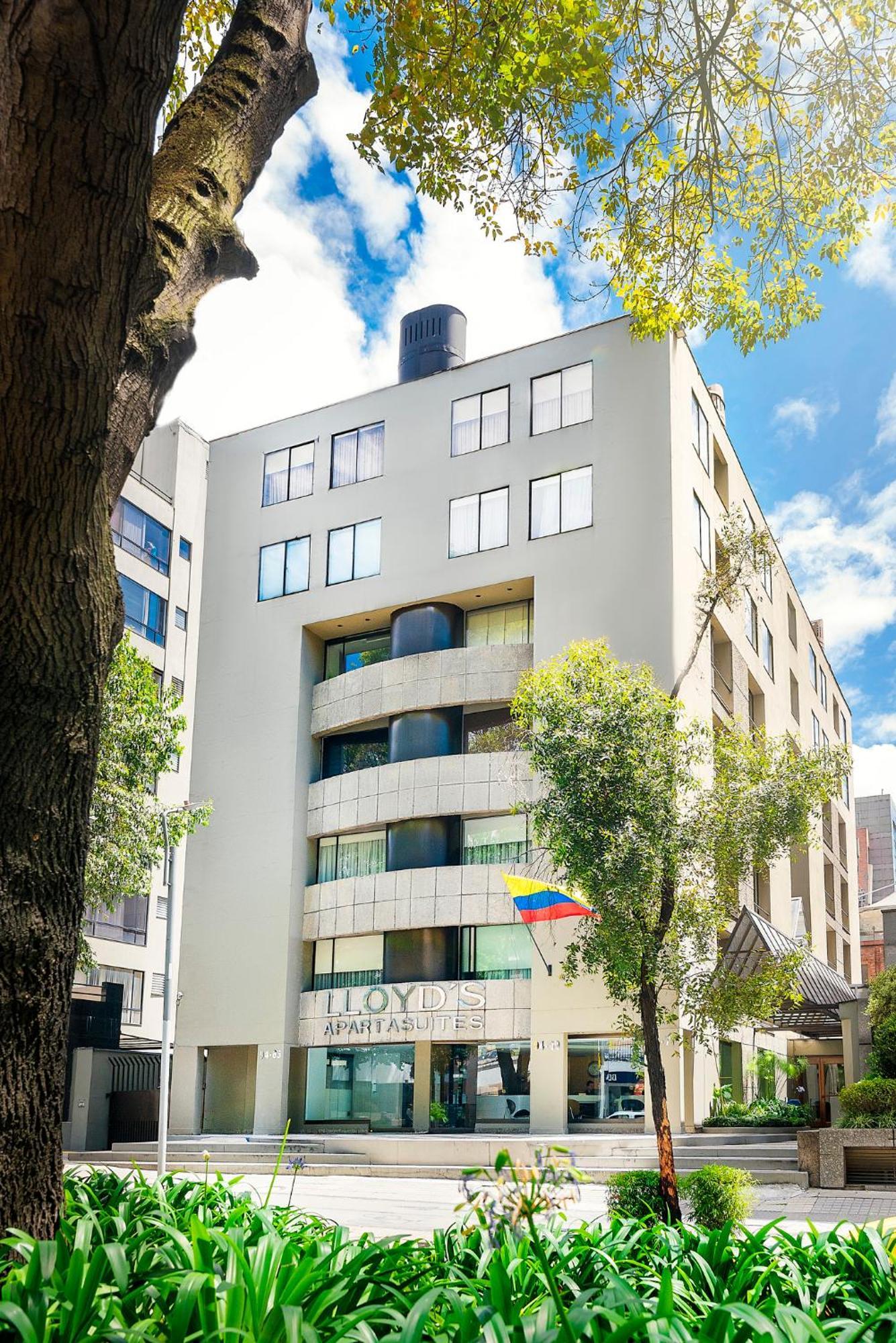 Lloyds Apartasuites Parque 93 Bogotá Esterno foto