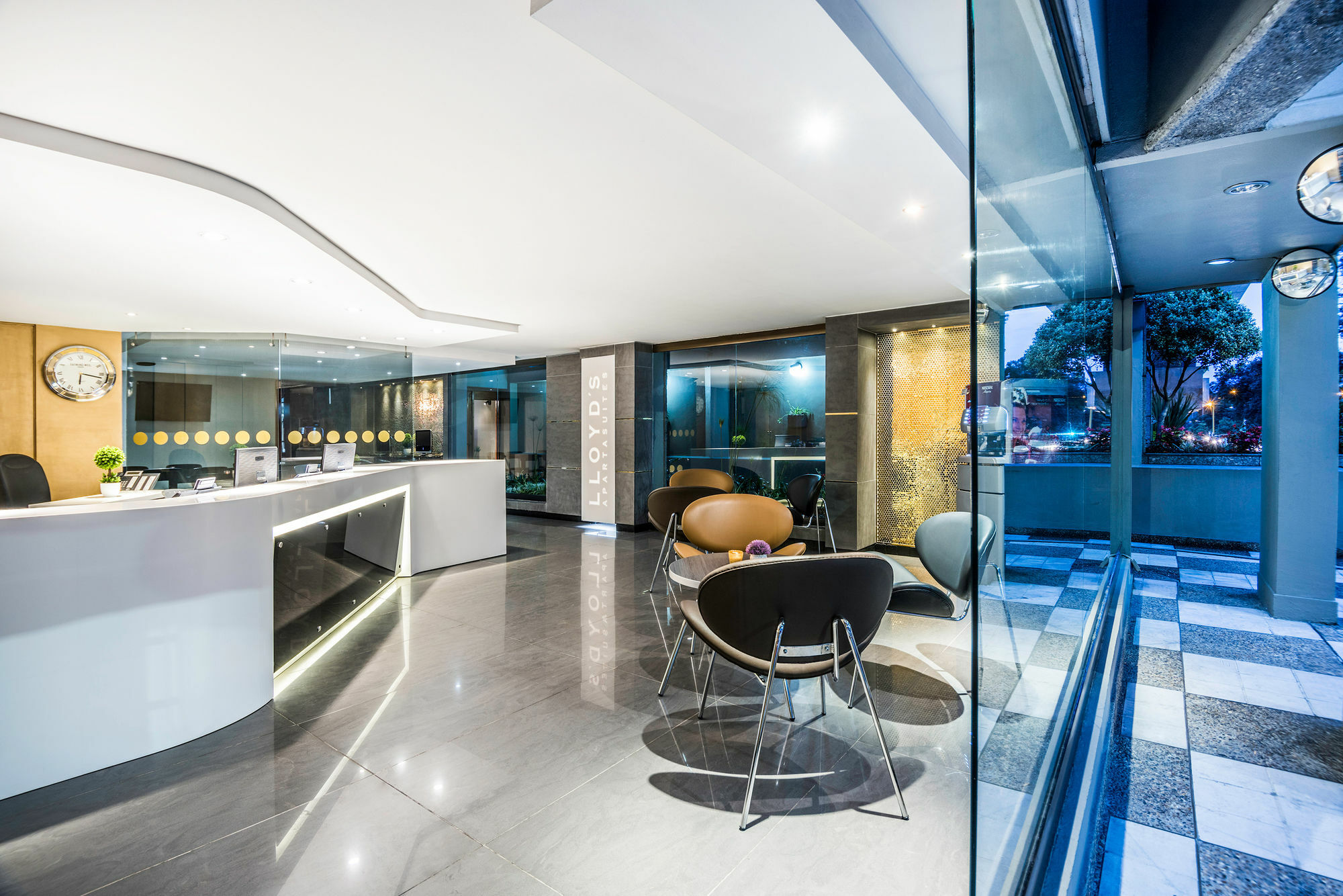 Lloyds Apartasuites Parque 93 Bogotá Esterno foto
